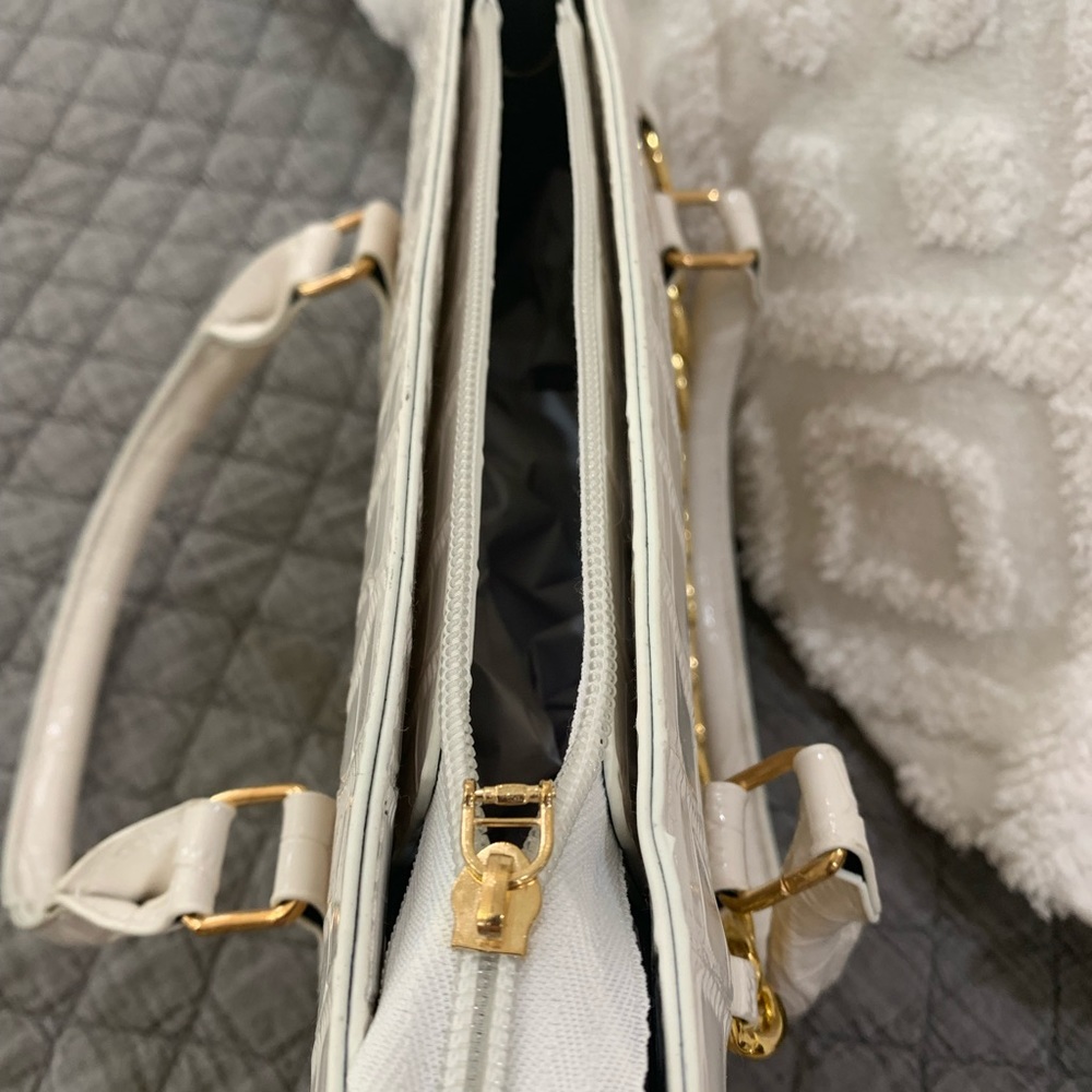 Brand new Boutique handbag - Picture 4 of 7